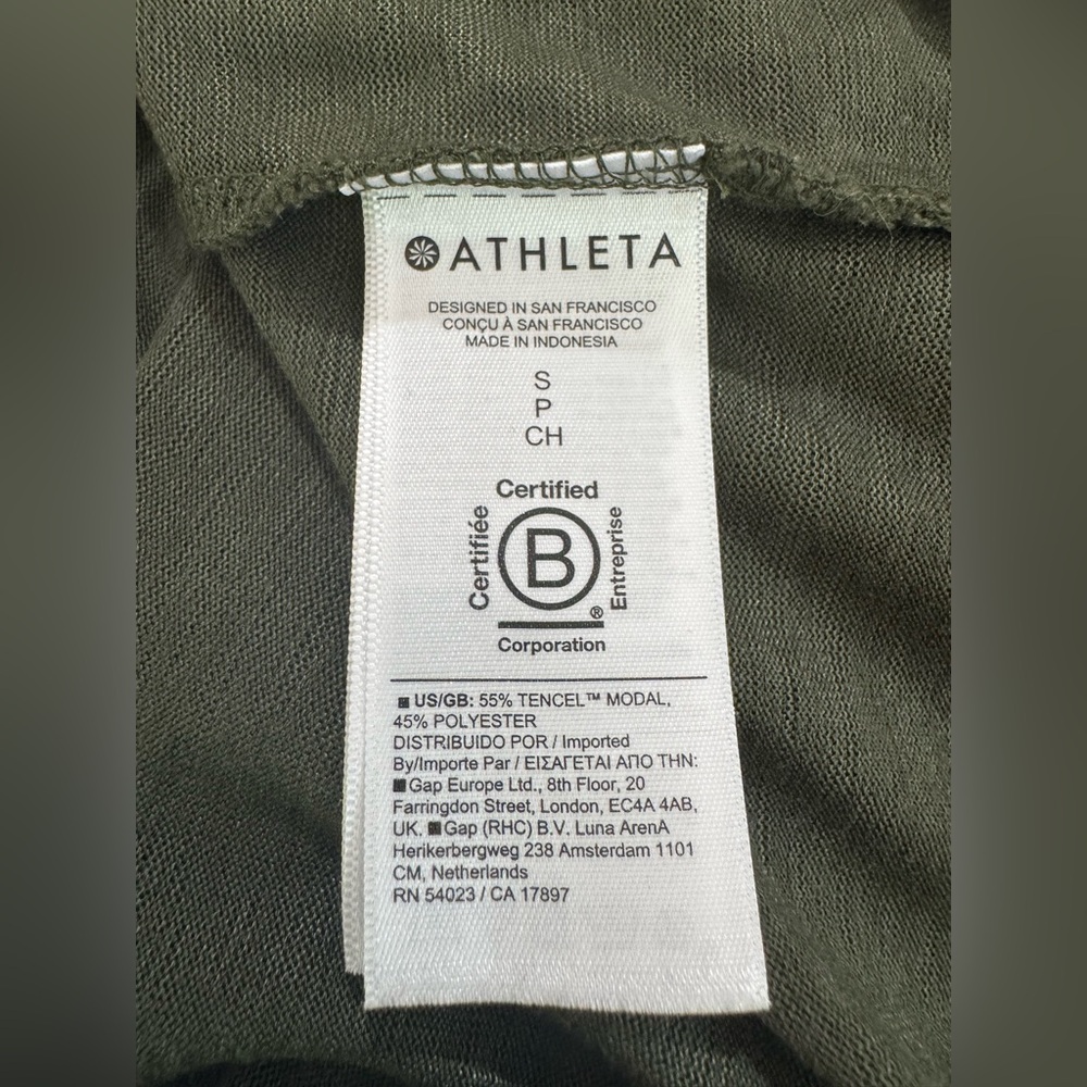 Athleta Breezy Short Sleeve Vneck Tee.‎ Medium. Olive. Tencel blend. Like New. - Picture 3 of 6